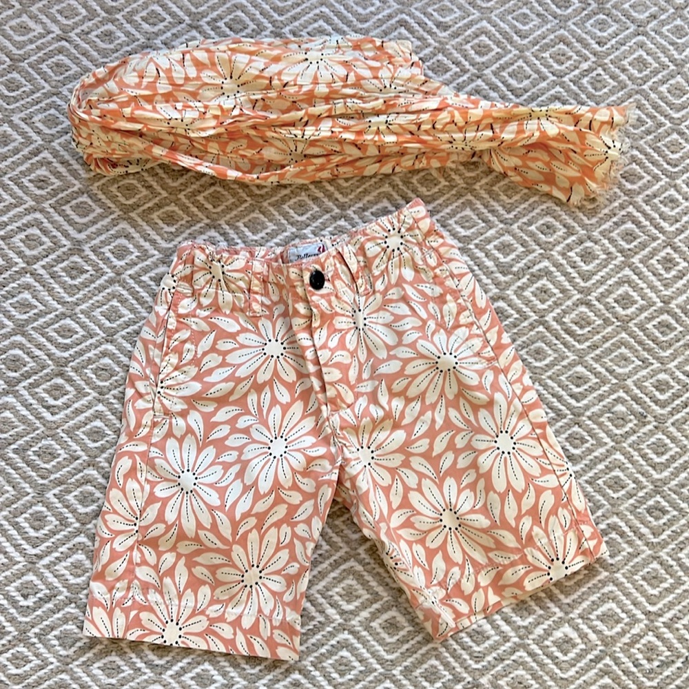 Bellerose bundle kids shorts and scarf size 4y